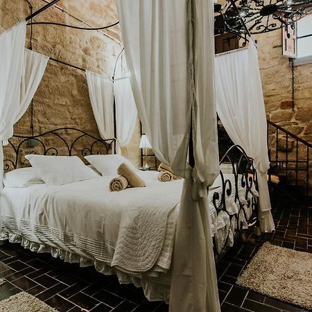 Durmiendo Como Reyes En La Rioja Cihuri Buitenkant foto